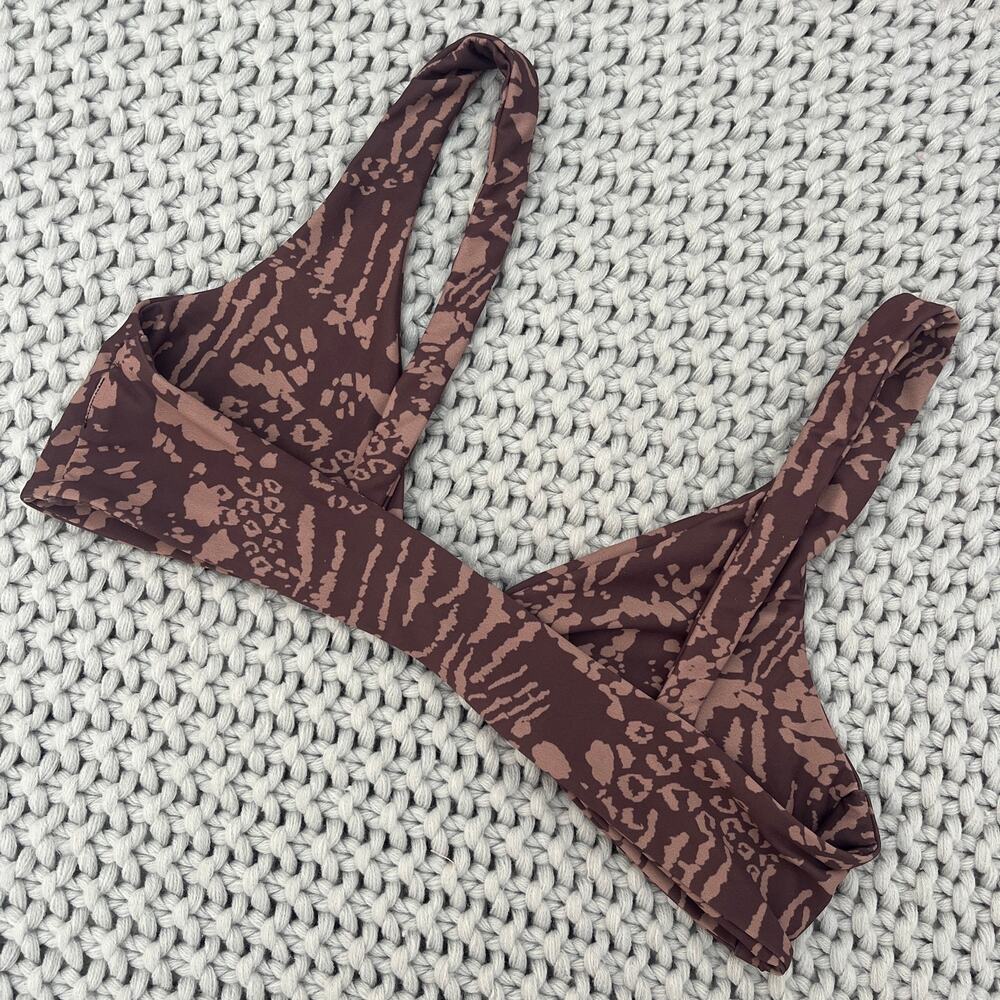 Skatie• ‘Penny’ Bikini Top in ITHACA - Picture 7 of 9